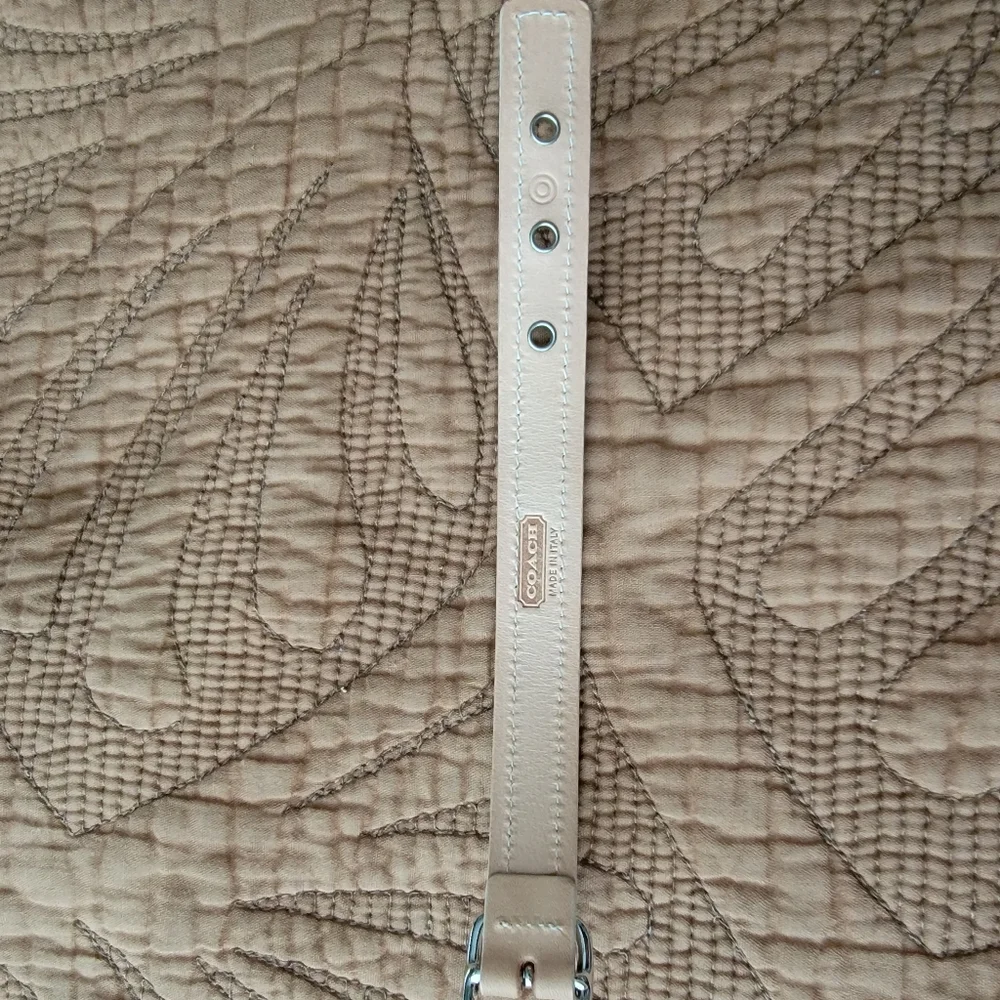 Leather Bracelet - Picture 2 of 3